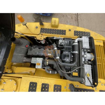 2022 Komatsu PC200-8