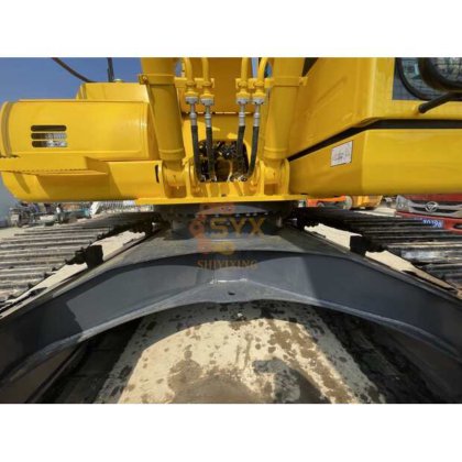 2023 Komatsu PC200-8