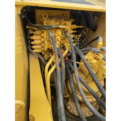 2021 Komatsu PC270