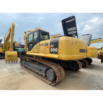 2021 Komatsu PC270