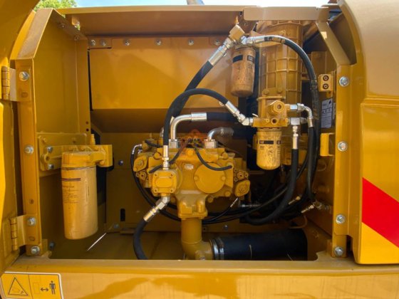 2023 Caterpillar 320D