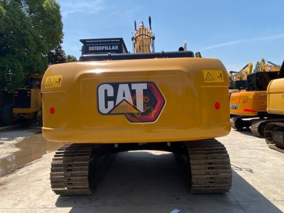 2023 Caterpillar 320D