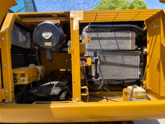 2023 Caterpillar 320D
