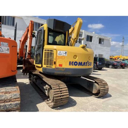 2021 Komatsu PC138US