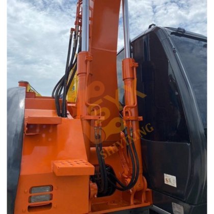 2023 Hitachi ZX135US