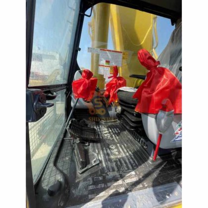 2023 Komatsu PC450-8