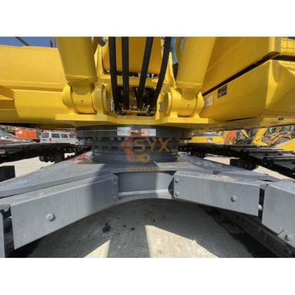 2023 Komatsu PC450-8