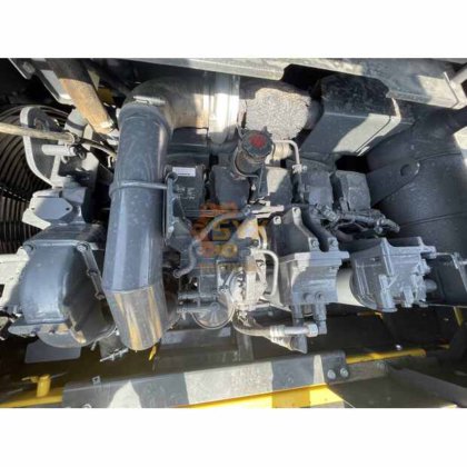 2023 Komatsu PC450-8