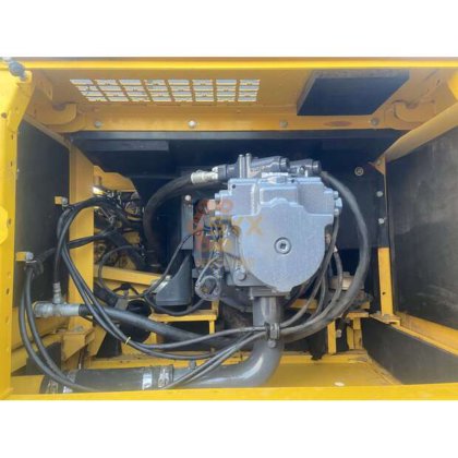 2023 Komatsu PC450-8