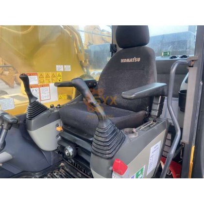 2023年式コマツ PC450-8