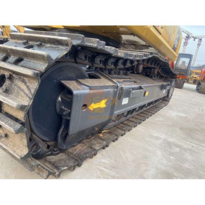 2023 Komatsu PC450-8
