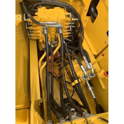 2021 Komatsu PC200-8N1