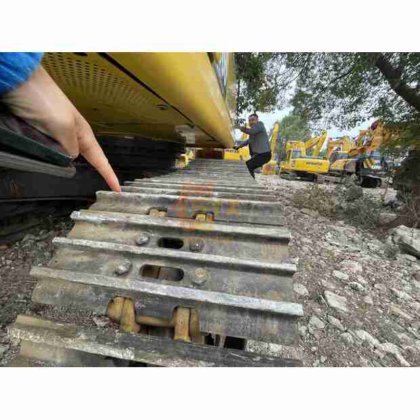 2022 Komatsu PC400-8R