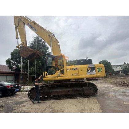 2021年小松 PC400-8R