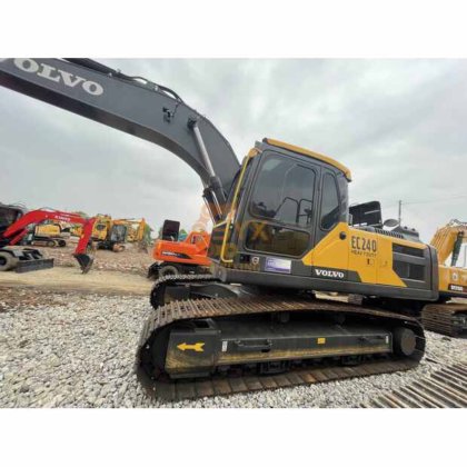 Volvo EC240B 2022