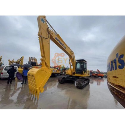 2023年 コマツ PC220