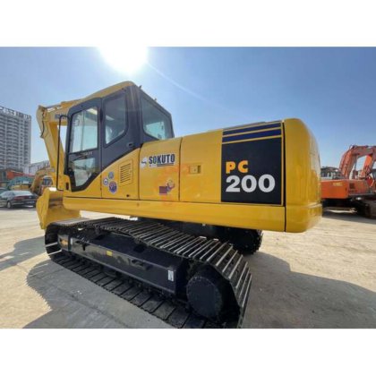 2023 Komatsu PC200
