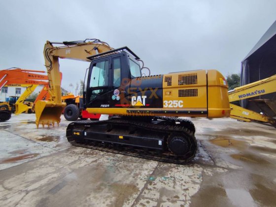 2021 Caterpillar 325C