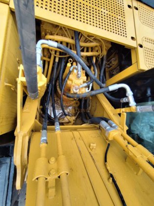 2021 Caterpillar 325C