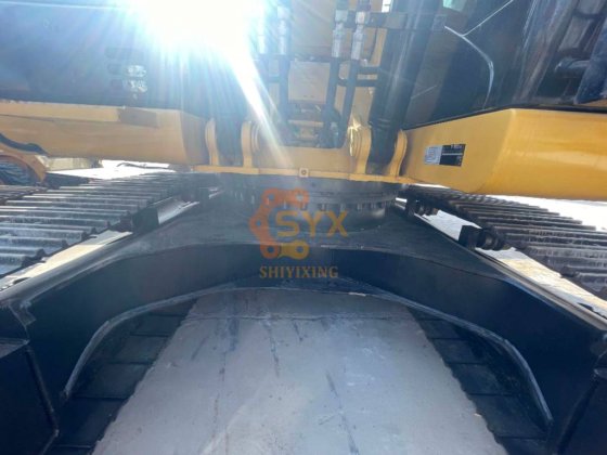 2021 卡特彼勒 326D2