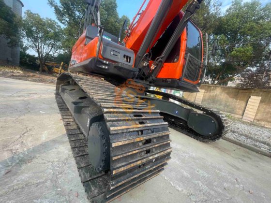 2023 Doosan 300LC