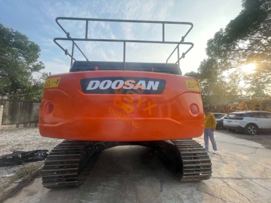 2023 Doosan 300LC