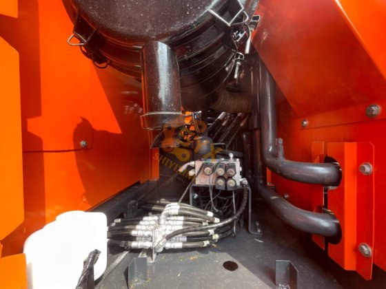 2023 Doosan 300LC
