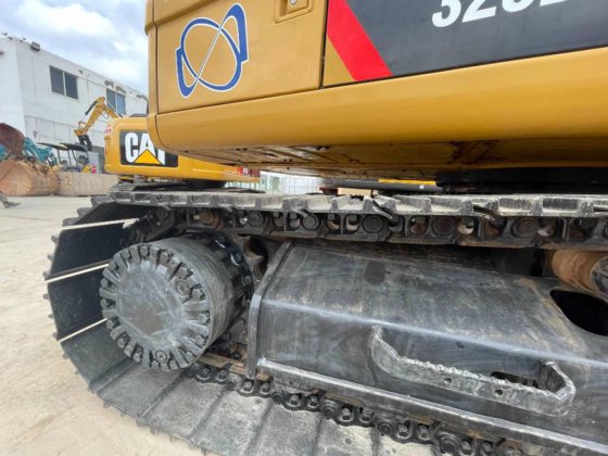 2023年卡特彼勒 323D