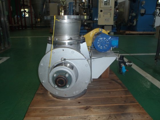 不明（銘板無し） 200A