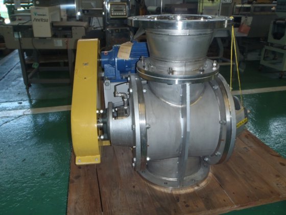 不明（銘板無し） 200A