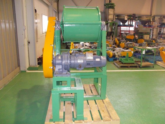 ボールミル（湿式）