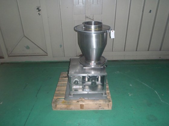 アキュレートフィーダー