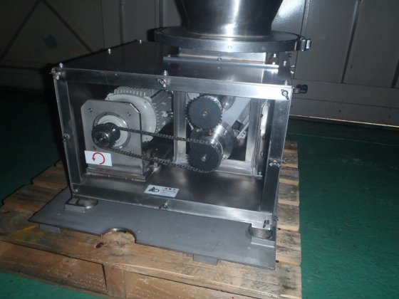 アキュレートフィーダー