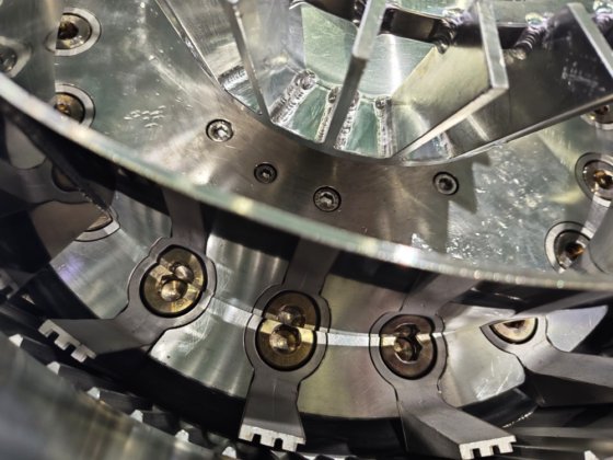 2011 ホソカワミクロン ACM-30A