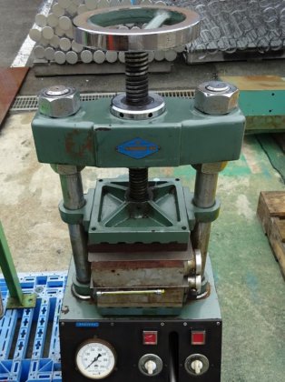 東洋精機製作所 04型