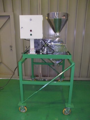 名板無し ナイフハンマー羽根