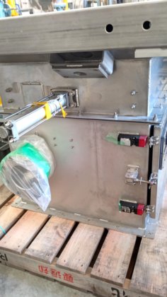 2022 フレコン排出機