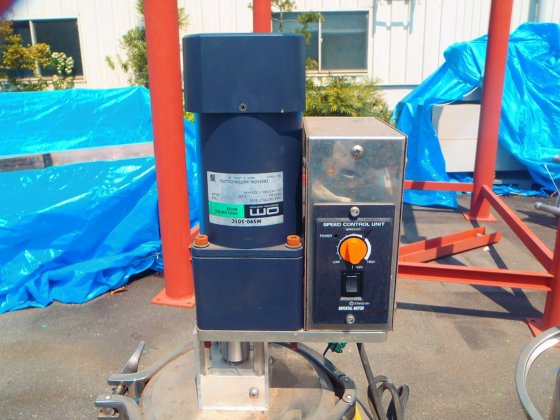 撹拌機付液タンク