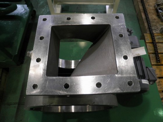 ロータリバルブ