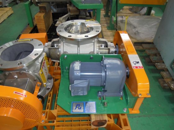 2005 アイシン産業 RM-200S