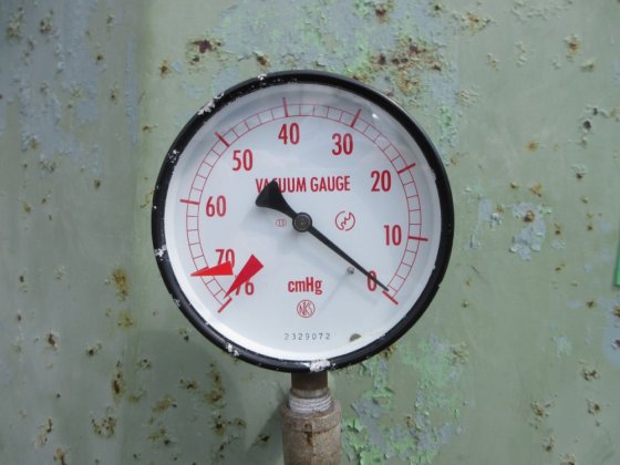 1969 真空箱型乾燥機