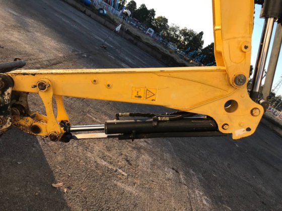 コマツ PC45MR-5 コマツ PC45MR-5 |