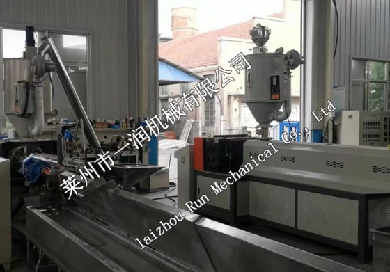 Yirun 塑钢线拉丝机