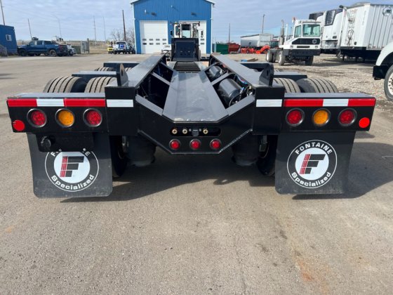 2025 FONTAINE Hydraulic Detachable Lowboy Flat Floor In Jacksonville 2025 Fontaine Hydraulic Detachable Lowboy Flat Floor