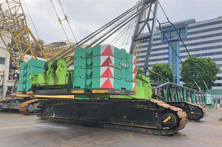 2008 DEMAG CC2200
