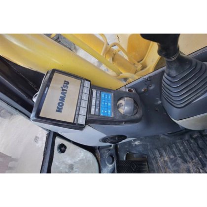 小松PC220-8挖掘机