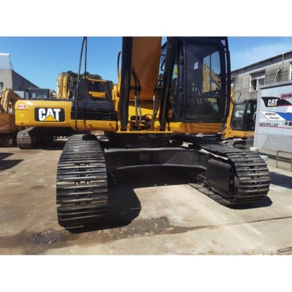 Cat 330d2挖掘机