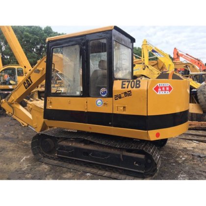 Cat E200b 挖掘机
