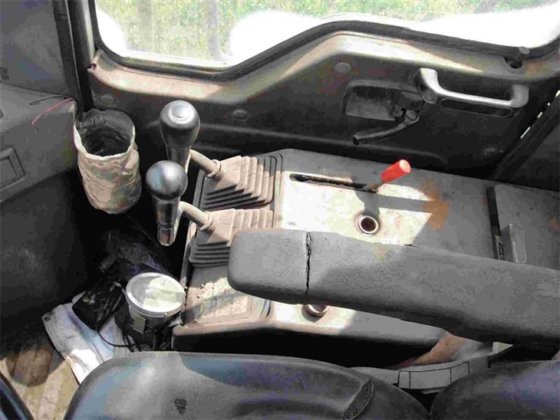 小松WA470-3轮式装载机