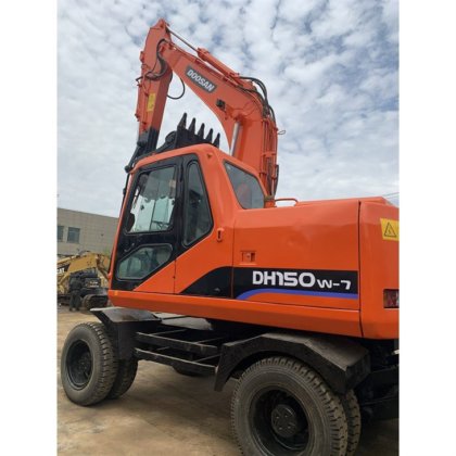 斗山DH150W-7挖掘机